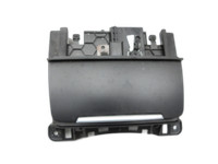 Audi A5 8TA 07-11 Aschenbecher Ascher mit Zigarettenanzünder Audi A5 8TA 07-11 06.01.2010 8K0857951C 8K0857951... Vorschau 1