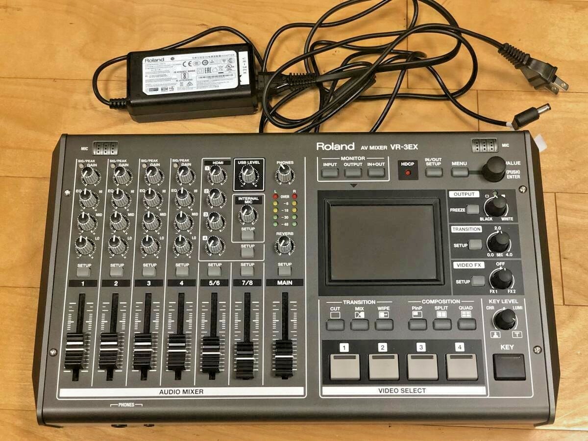 Roland VR-5 AV MIXER RECORDER for Live Video Swicther