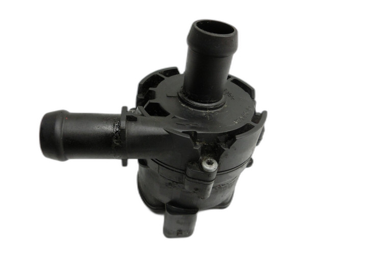 Mercedes W246 B180 14-18 CDI 1,5 80KW Umwelzpumpe Heizung Pumpe  - Bild 1