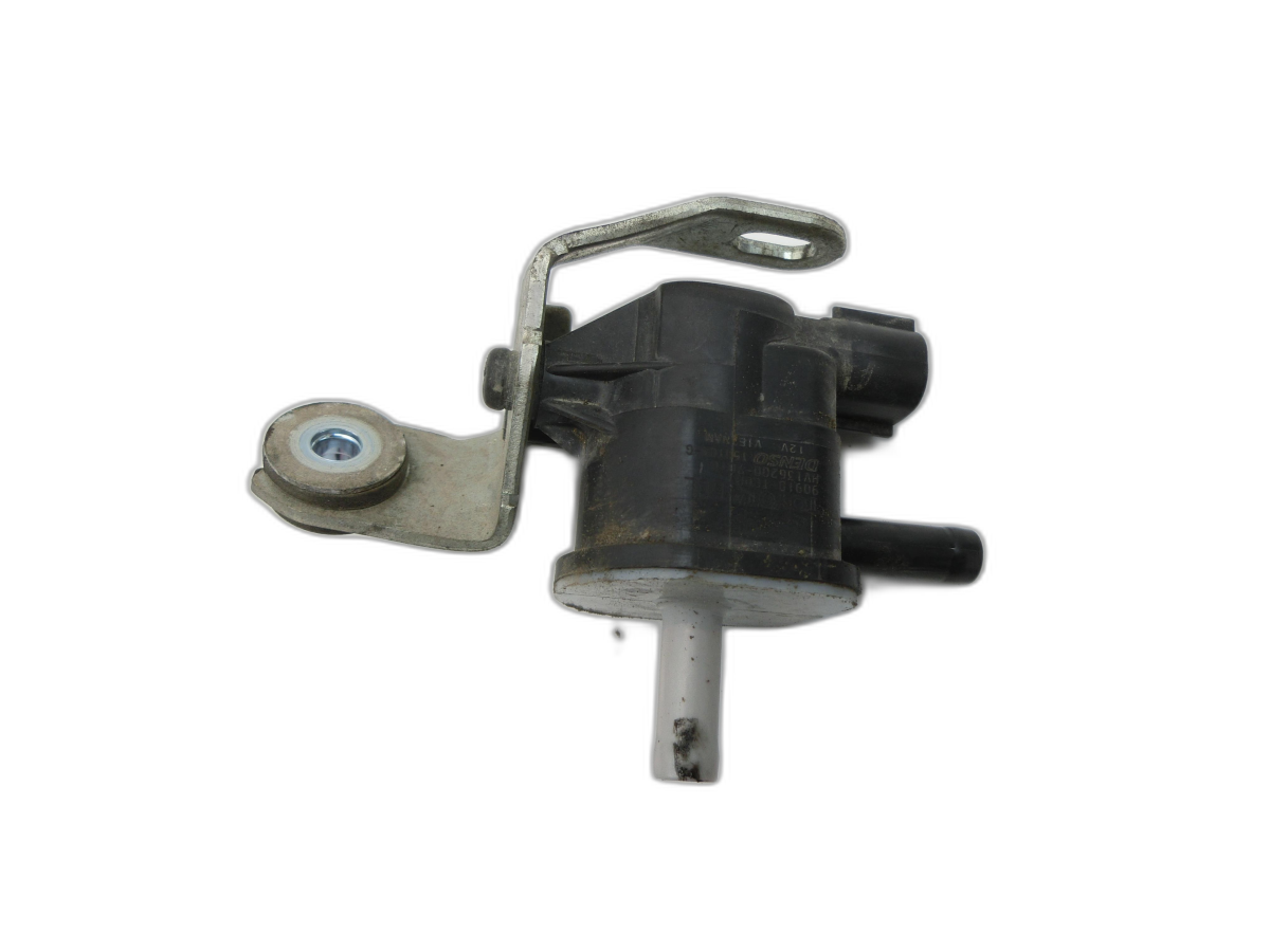 Toyota Auris E18 15-18 1,6 97KW Magnetventil Unterdruckventil  - Bild 1