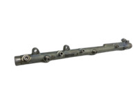 BMW X3 E83 06-10 3,0 160KW Hochdruck Verteiler Verteilerrohr BMW X3 E83 06-10 04.07.2007 7805727 13537805727... Vorschau 1