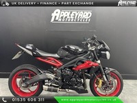 TRIUMPH STREET TRIPLE RX