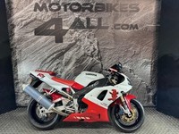 YAMAHA R1 YZFR1 