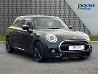 2020 MINI Hatch 1.5 Cooper Sport AUTO E6 (s/s) 5dr Black LOW MLS COMF & NAV PKS
