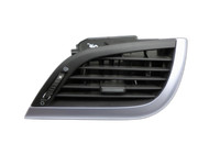 Peugeot 207 CC 09-15 Luftdusche Luftdüse Lüftungsdüse Rechts Peugeot 207 CC 09-15 30.04.2007 8265V4 gebraucht Vorschau 1