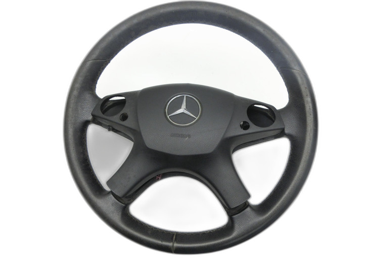 Mercedes W204 07-11 Lenkrad ohne Airbag  - Bild 1