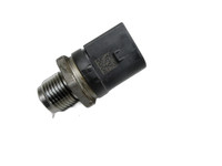 BMW X3 F25 10-14 3,0d 190KW Railsensor Drucksensor BMW X3 F25 10-14 22.06.2011 8577623 13538577623 0281002948 gebraucht Vorschau 1