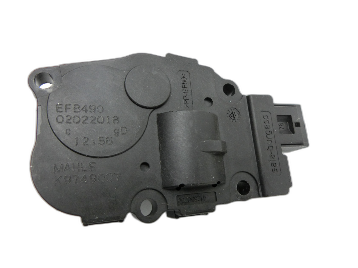 Discovery Sport L550 15-19 i4 DSL 2,0 110KW Stellmotor Heizung Lüftung Klima Gebläse Aktor  - Bild 1