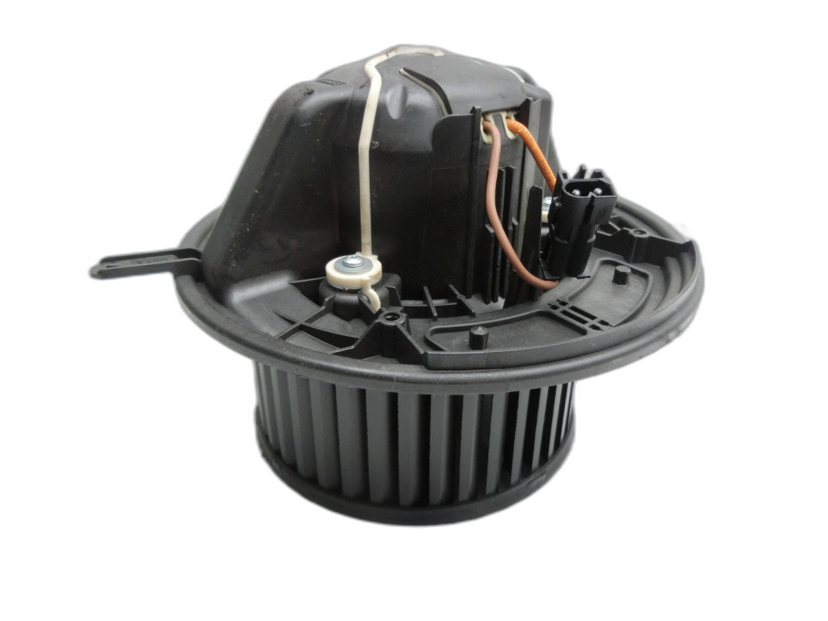BMW E46 325XI LCI 03-06 Gebläsemotor Lüftermotor Heizungsgebläse  - Bild 1