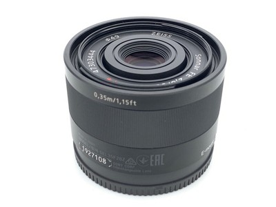 SONY Sonnar T* FE 35mm F2.8 ZA (SEL35F28Z) `8393