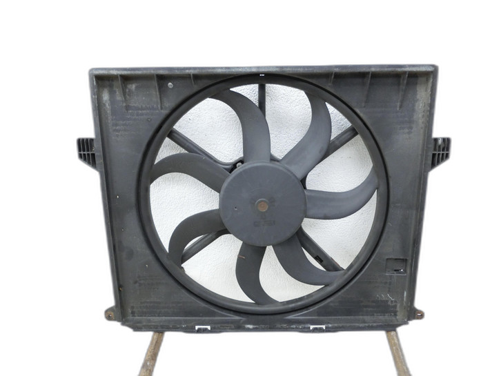 Mercedes R320 W251 4M 06-10 CDI 3,0 165KW Lüfter Ventilator f. Kühler Mercedes R320 W251 4M 06-10 27.09.2006... Bild 1