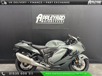 SUZUKI GSX1300R HAYABUSA