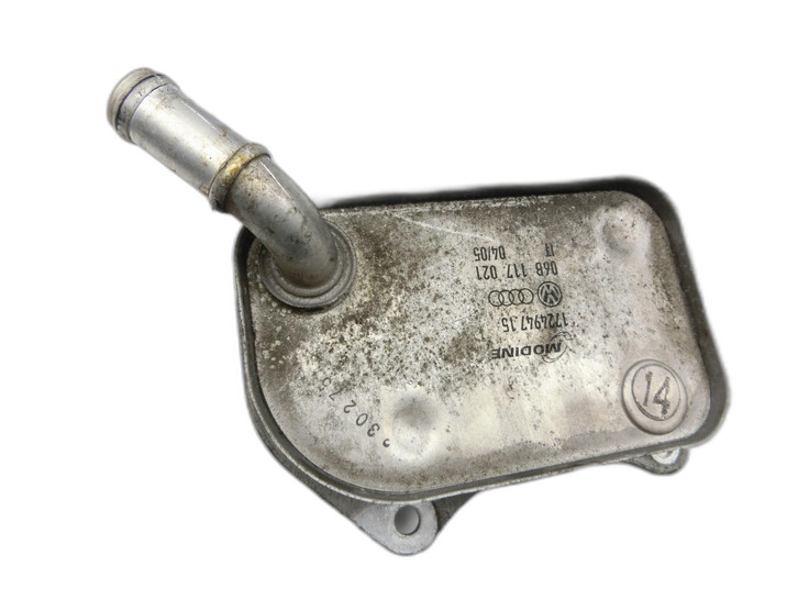 Audi A4 8E B7 04-08 2,0 96KW Ölkühler  - Bild 1