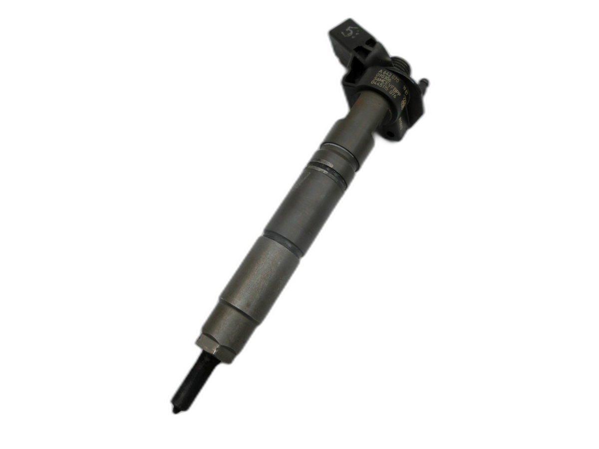 Injector Nozzle Zyl.5 for Mercedes GLK X204 320 09-12 - Bild 1