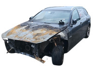 BMW F11 530d 10-13 Kombi Spoiler für Heckklappe A89 BMW F11 530d 10-13 19.11.2010 7207511 51627207511 7234681 gebraucht Vorschau 8