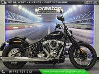 HARLEY-DAVIDSON STREET BOB 1923
