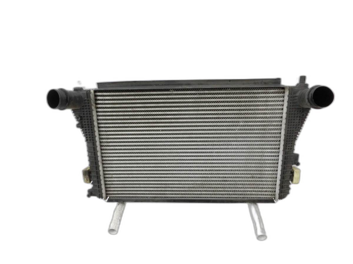 VW Touran 1T3 10-15 TDI 2,0 103KW Ladeluftkühler Kühler  - Bild 1