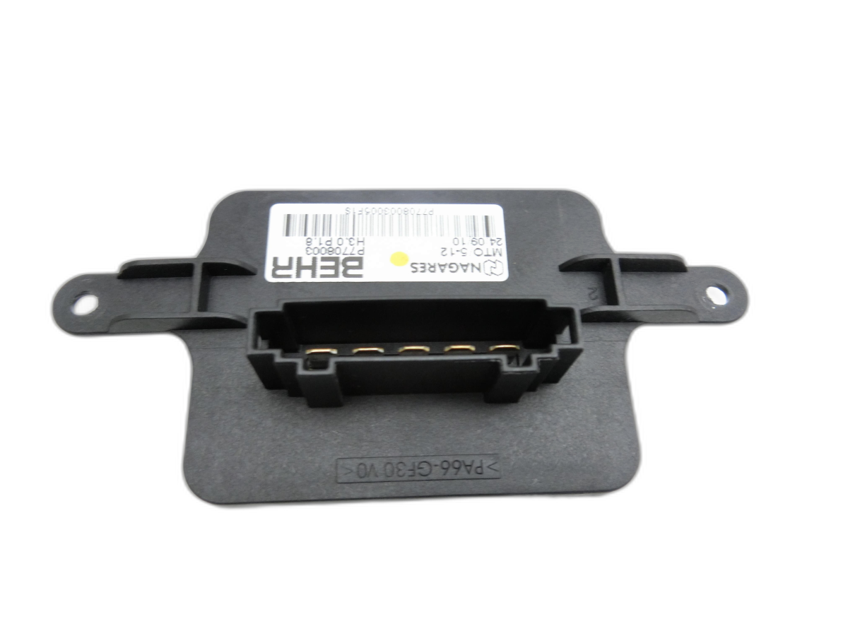 Peugeot 5008 I T87 09-13 Widerstand Gebläse Lüfter  - Bild 1