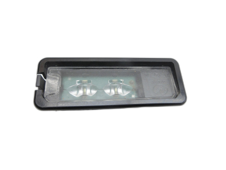 VW T-Roc A1 17-21 Kennzeichenleuchte Links Hinten VW T-Roc A1 17-21 24.11.2020 1K8943021C gebraucht Bild 1