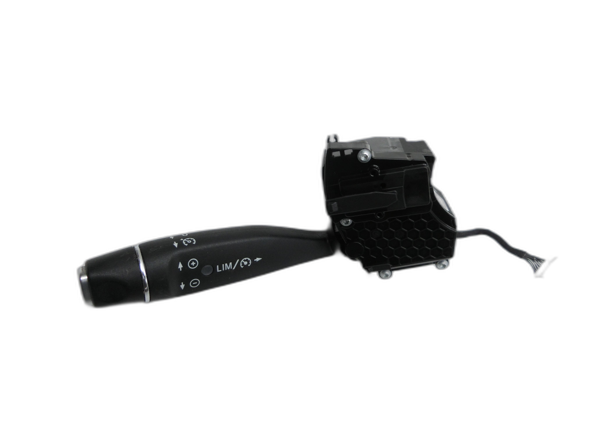 Mercedes W176 A200 12-15 Lenkstockschalter für Tempomat Bedienung - Bild 1