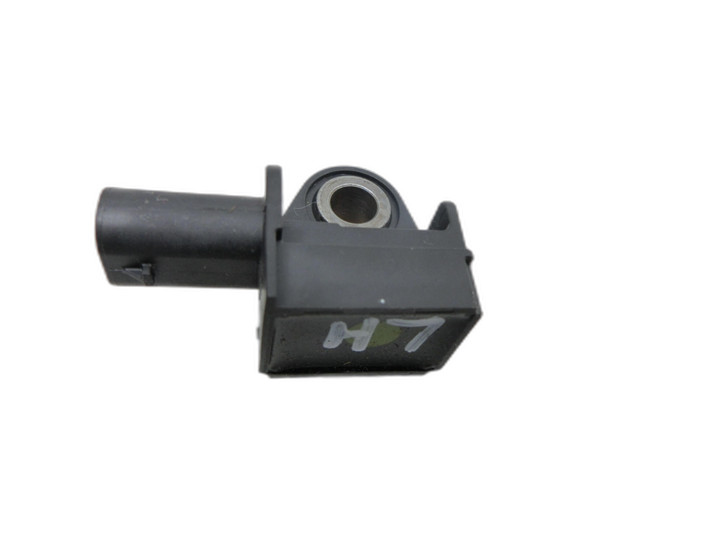 VW Golf 7 VII Variant 13-17 Sensor für Airbag Crashsensor Airbagsensor Links Hinten  - Bild 1