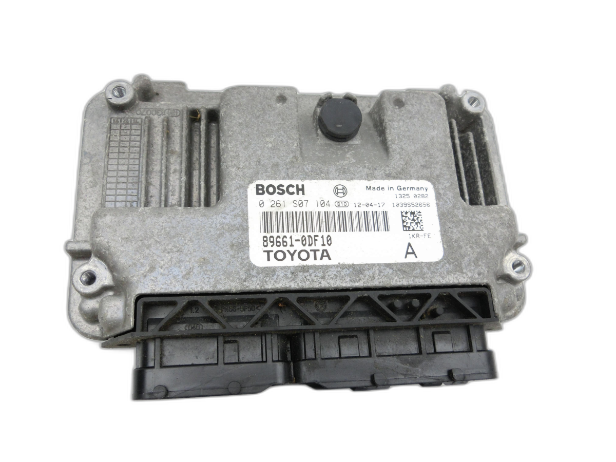 Control Unit ECU for ENGINE Toyota Yaris XP13 10-14 - Bild 1