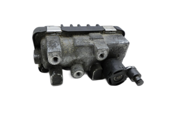 Peugeot 308 I CC T7 07-11 VTi 1,6 88KW Druckregler für Turbolader H-06 G-109  - Bild 1