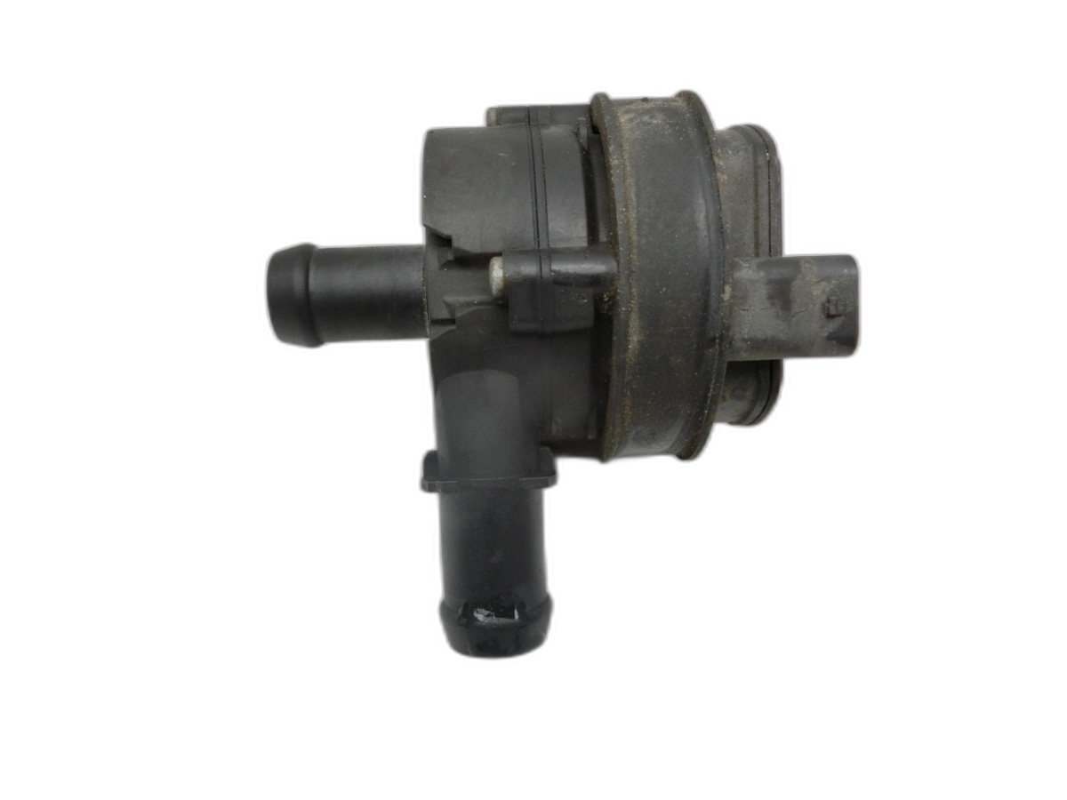 Mercedes W176 A180 12-15 CDI 1,5 80KW Umwelzpumpe Heizung Pumpe  - Bild 1