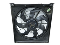 KIA Ceed 07-12 CRDI 1,6 85KW Lüfter Ventilator f. Kühler KIA Ceed 07-12 14.12.2007 252312H000 gebraucht Vorschau 1