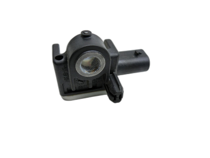 Audi A8 4H D4 09-17 Sensor für Airbag Crashsensor Airbagsensor Links  - Bild 1