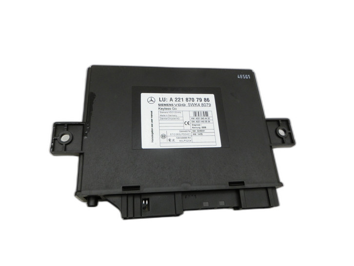 Mercedes W221 S350 05-09 Steuergerät SG ZV Zentralverriegelung Keyless Go  - Bild 1