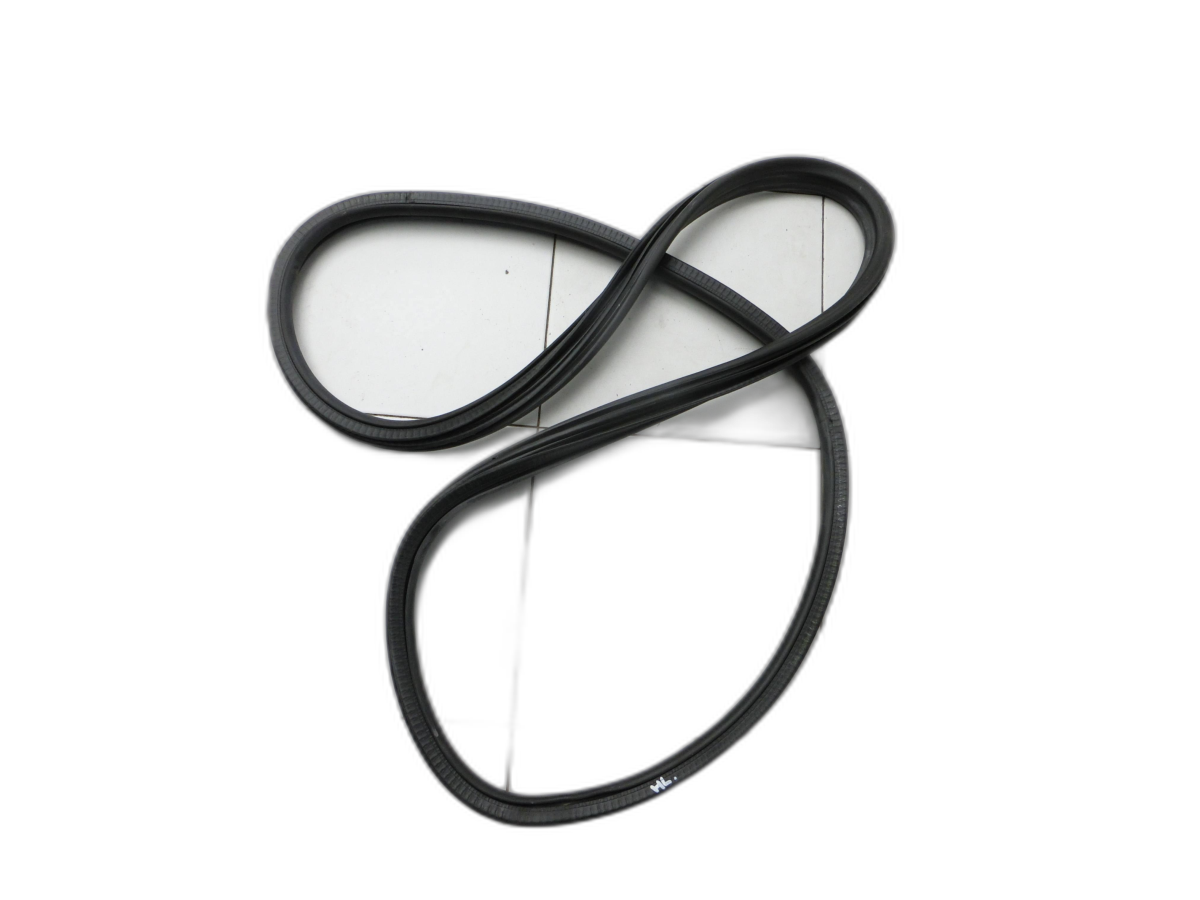 Gasket, thermostat housing for Hatchback Door Boot tailgate seal Saab 9-3 93 YS3F 05-07 - Bild 1