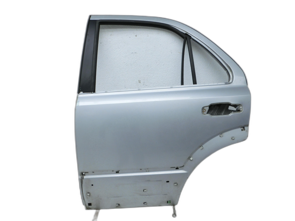 Door Left Rear for V9 KIA Sorento JC I 02-06 - Bild 1