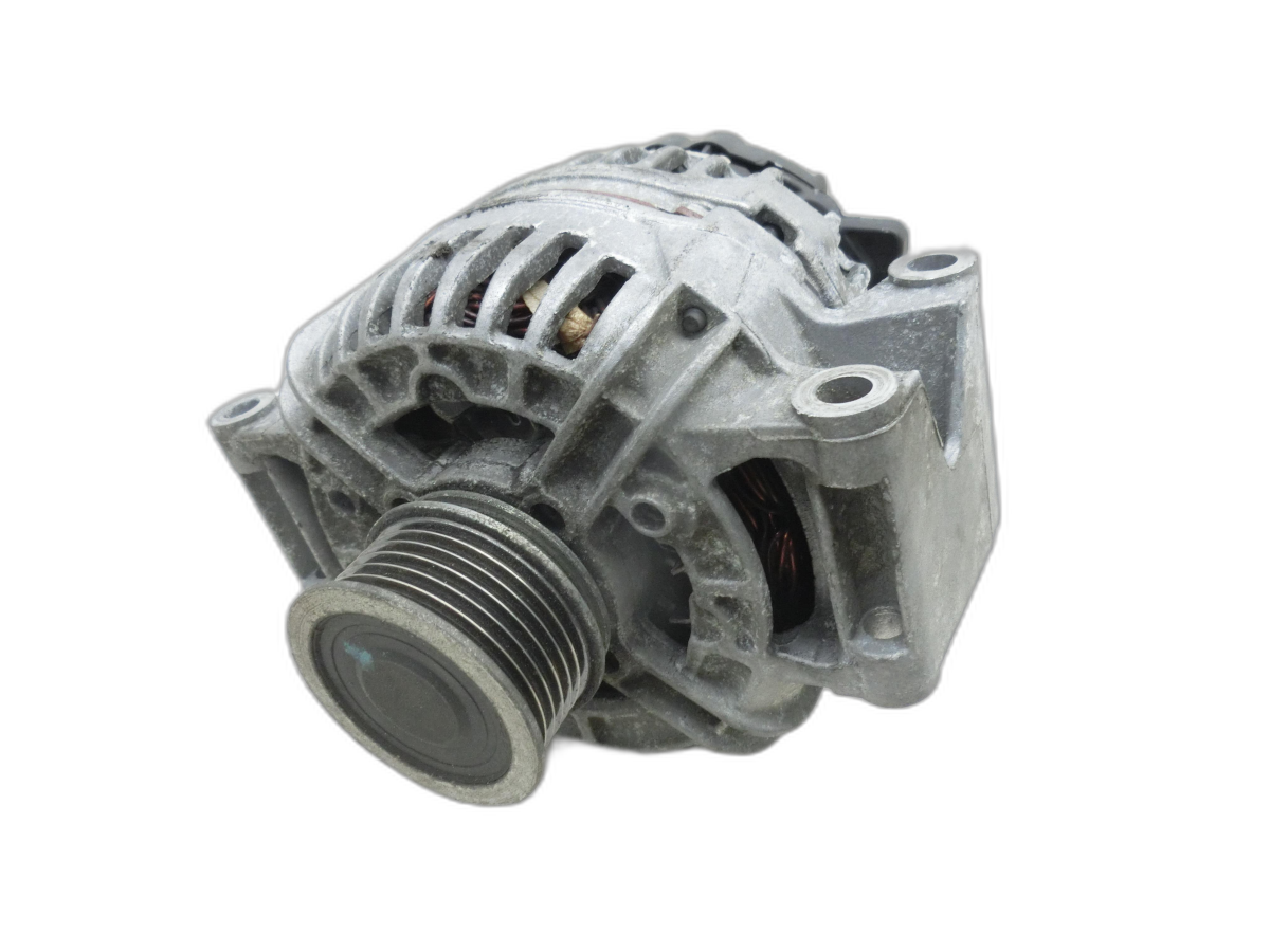 Audi A3 8P qu 08-13 TFSI 2,0 147KW Lichtmaschine Generator 140A 14V  - Bild 1