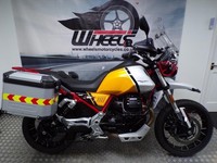 2024 MOTO GUZZI V85TT EVOCATIVE WITH LUGGAGE