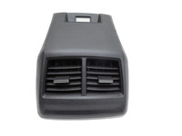 Peugeot 508 II 18-23 Luftdusche Luftdüse Mitte Hinten Peugeot 508 II 18-23 16.07.2019 gebraucht Vorschau 1