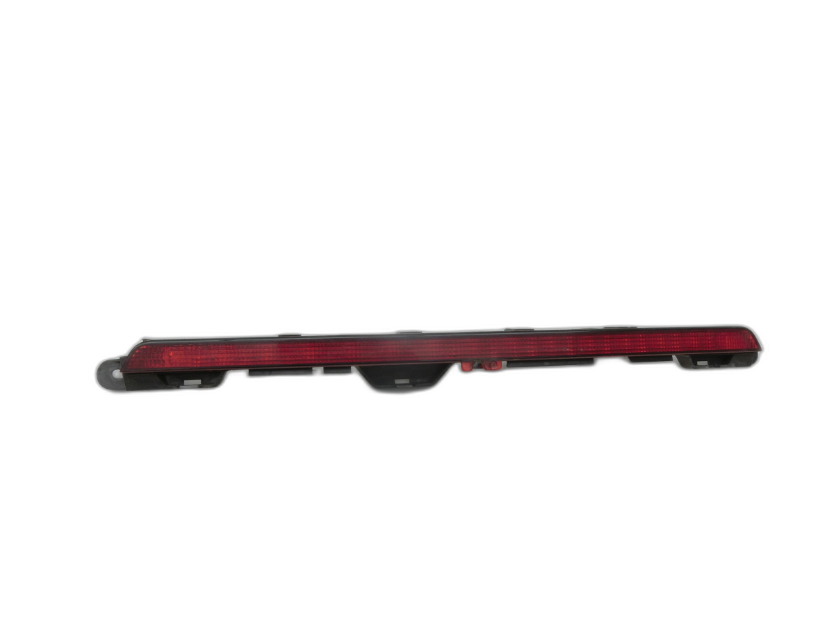 Mercedes W176 A180 12-15  Bremslicht 3te Bremsleuchte für Klappe  - Bild 1