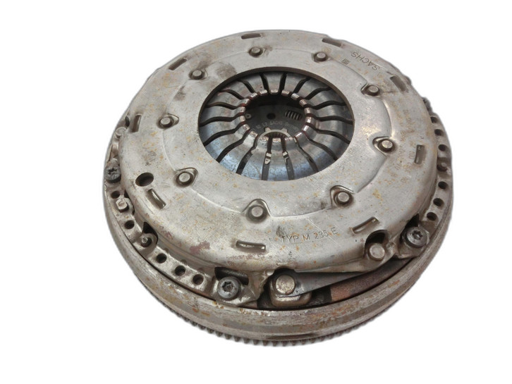 Citroen DS3 10-16 1,6  EP6CDT 5F02 Zweimassenschwungrad Schwungrad  - Bild 1