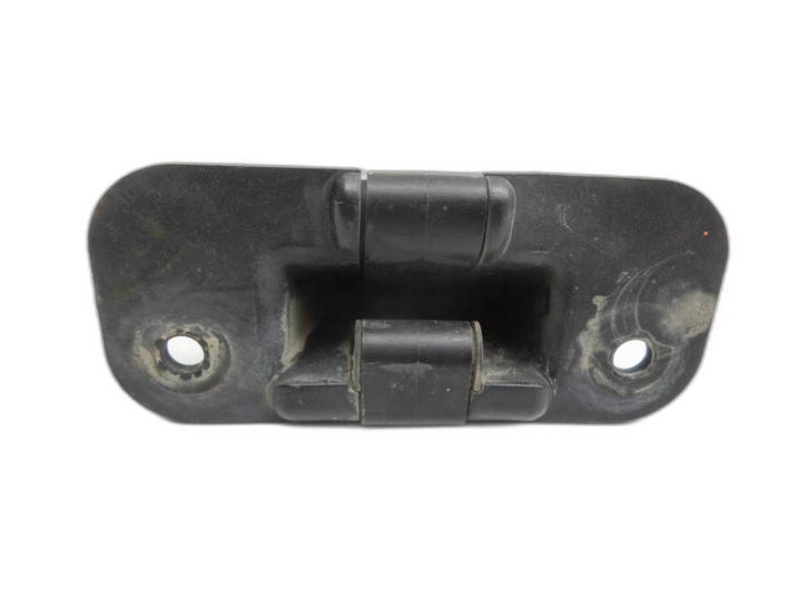 Renault Kangoo II KW 08-13 Einrastpunkt Einfahrhilfe für Zusatzriegel Schiebetür Hinten Links  - Bild 1