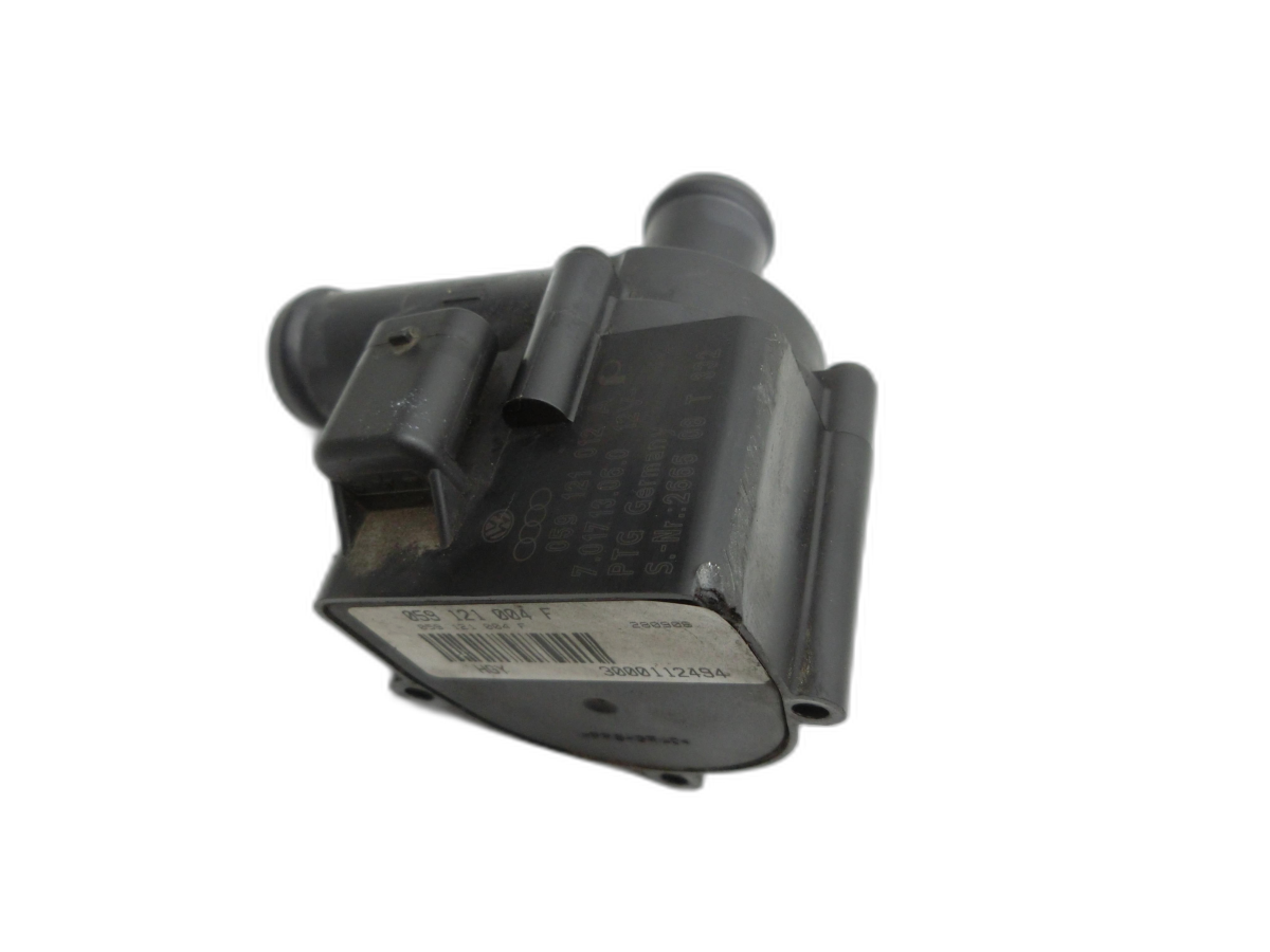 Porsche Cayenne 9PA 07-10 TDi 3,0 176KW Umwelzpumpe Heizung Pumpe  - Bild 1