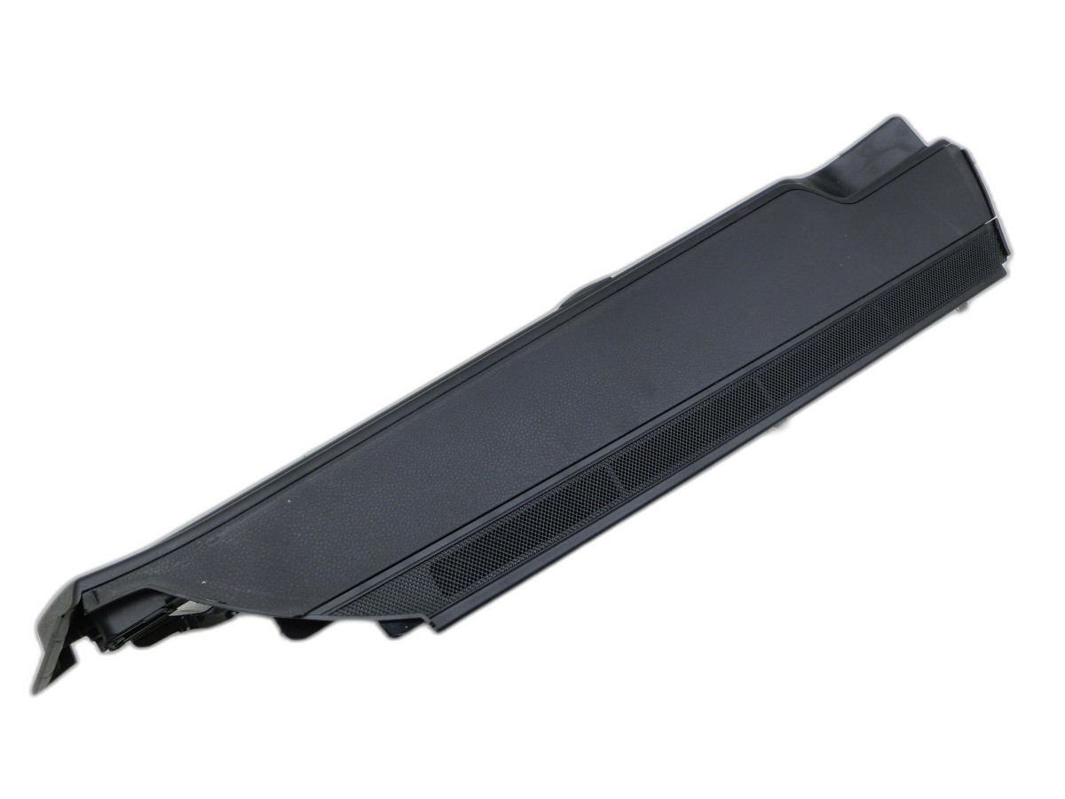 Mercedes W204 S204 C220 07-14 Seitenhalter Führung für Laderaumabdeckung Laderaumrollo Rechts Hinten  - Bild 1