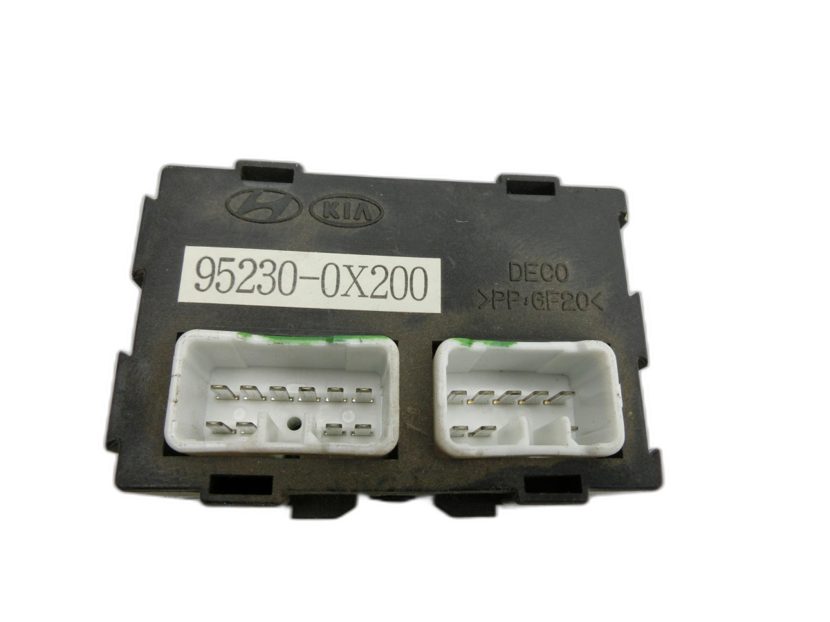 Hyundai I10 PA 11-13 Steuergerät ECU Modul  - Bild 1