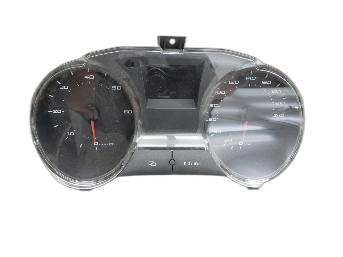 Seat Ibiza IV 6J 08-12 TDi 1,6 77KW Kombiinstrument Tacho  - Bild 1