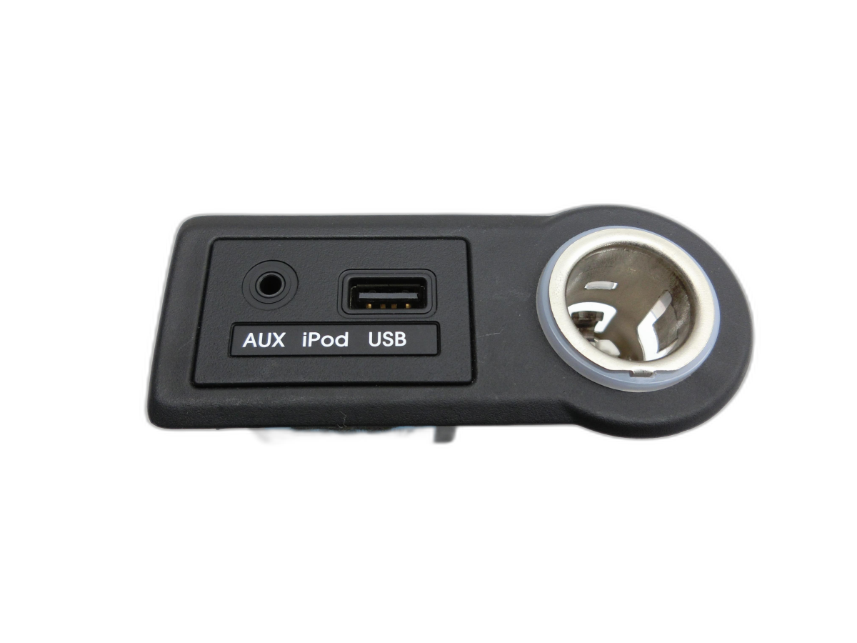 Hyundai IX20 JC 10-15 USB AUX IPod Zigarettenanzünder- Buchse Anschluss - Bild 1