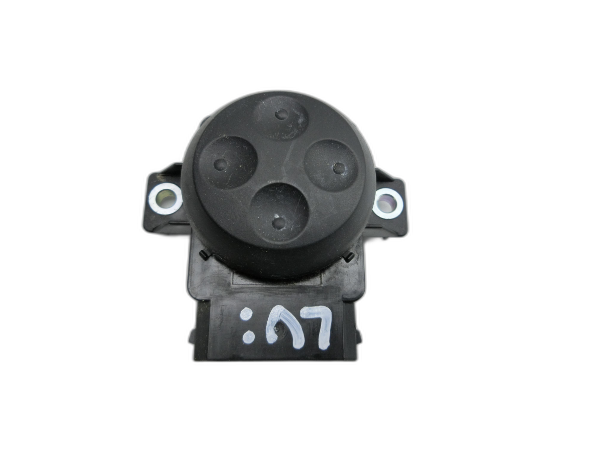 VW Sharan 7N II 10-15 Sitzverstellung Schalter Links  - Bild 1