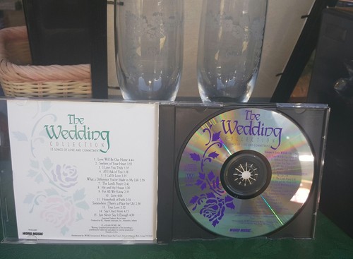 Wedding Bride & Groom Toasting Glass Clear Champagne Glasses 8'' / Wedding CD