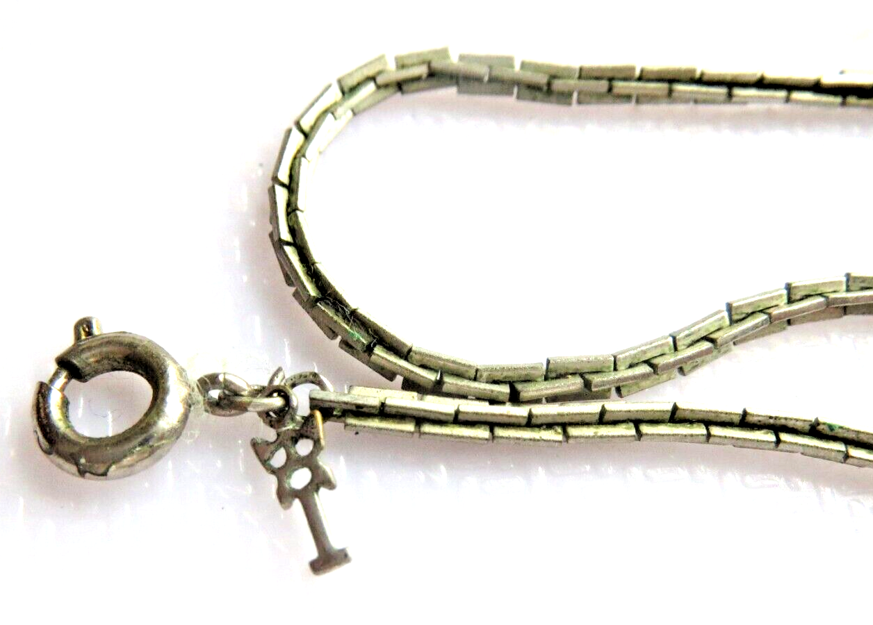 Vintage Silver Necklace with Unique Style Chain 15 Inch