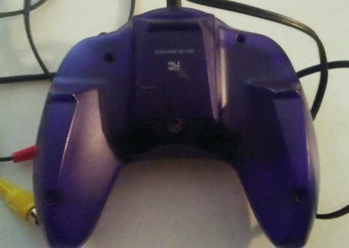 All in 1 Video System plugs into TV 25 video games! VS MAXX Senario