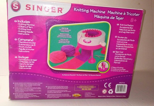 Singer Knitting Machine, Includes Yarn, Needle