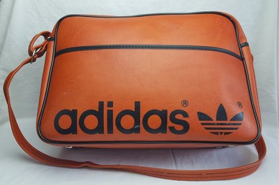 Adidas Umhangetasche gebraucht kaufen! Nur 4 St. bis 75 Adidas Umhangetasche gebraucht kaufen! Nur 4 St. bis 75